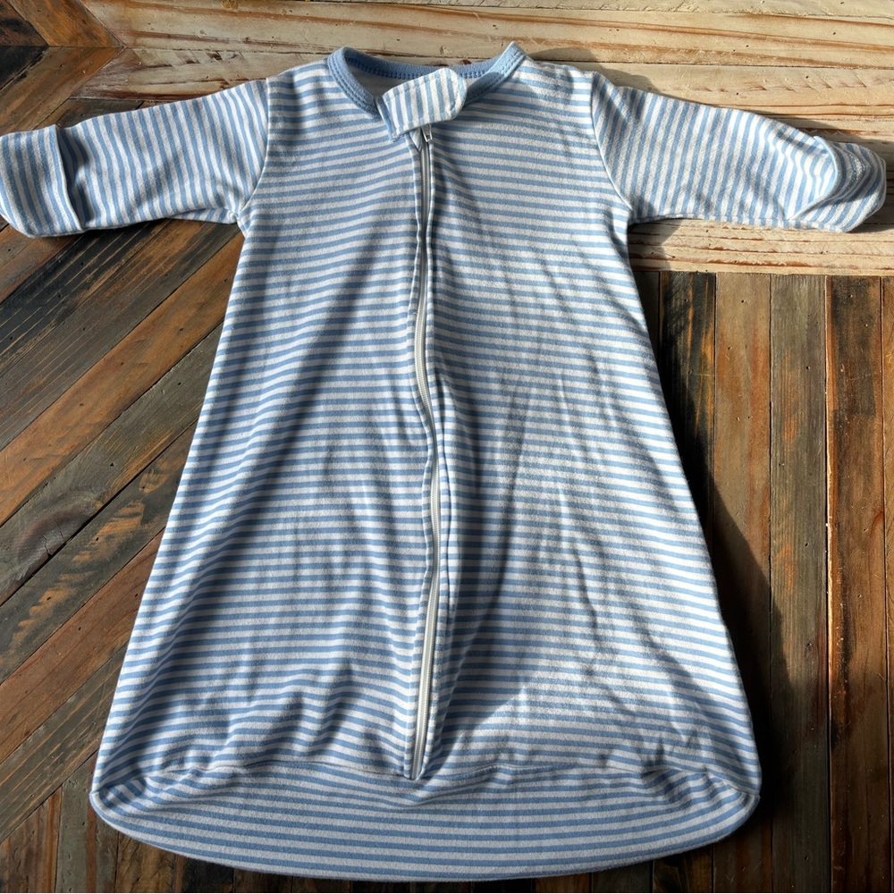 🔹Hudson Baby Blue & White Striped Sleep Sack